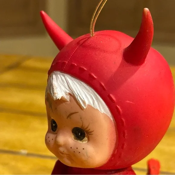 Vintage rare Devil diablo red rojo Doll ornament w defects Valentine’s Day decor - Picture 6 of 16
